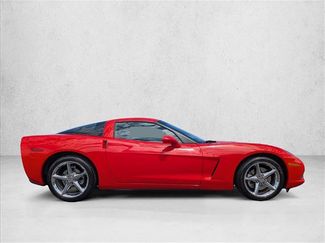 Used 2011 Chevrolet Corvette Coupe w/ 1LT RWD video 4