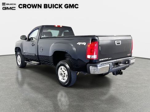 Used 2014 GMC Sierra 2500 SLE w/ Snow Plow Prep Package image 6