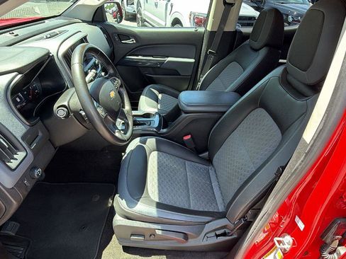 Used 2018 Chevrolet Colorado Z71 RWD image 13