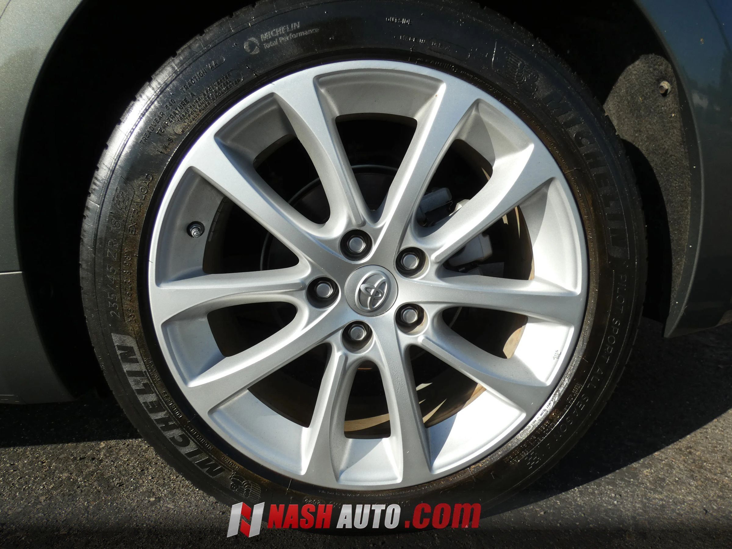 Used 2013 Toyota Avalon Limited FWD image 20