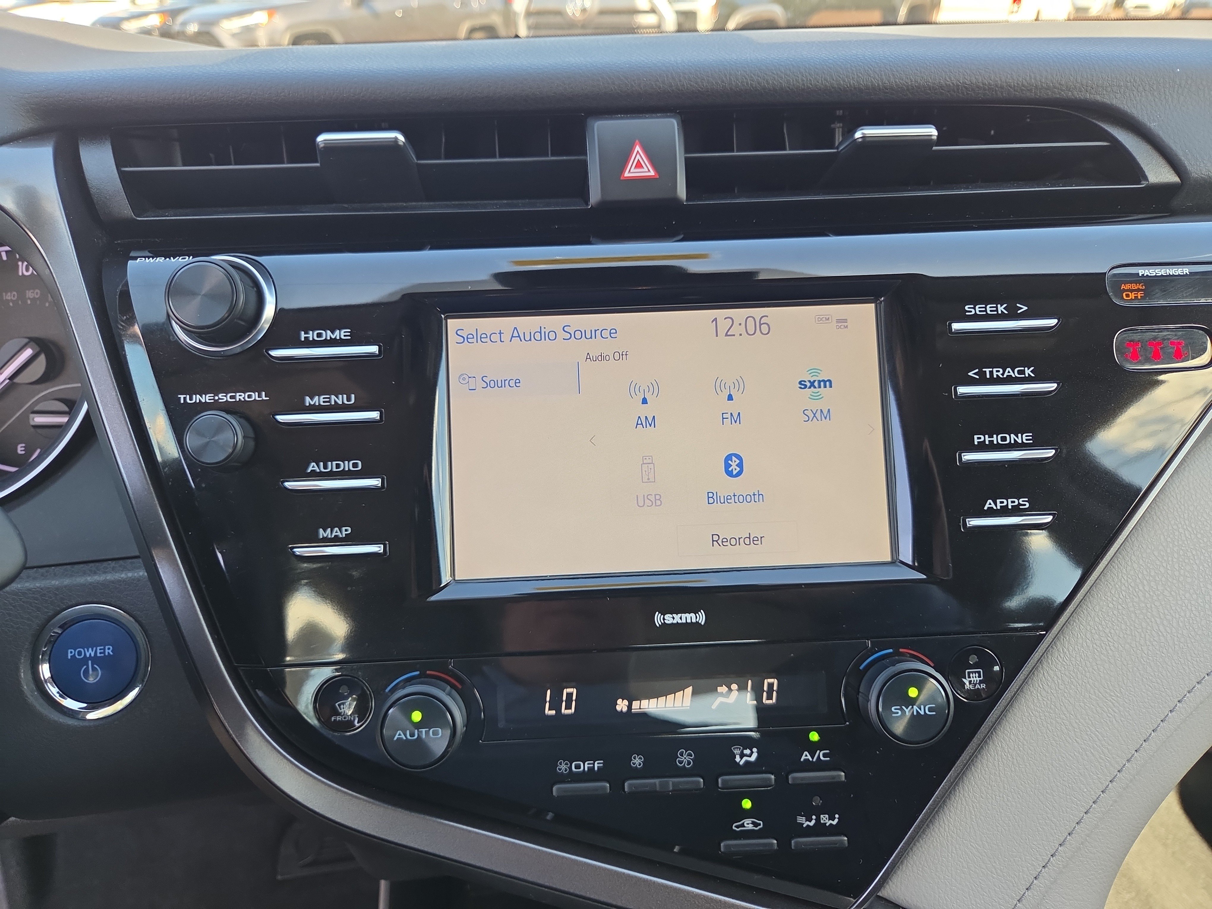 Certified 2020 Toyota Camry LE FWD image 25