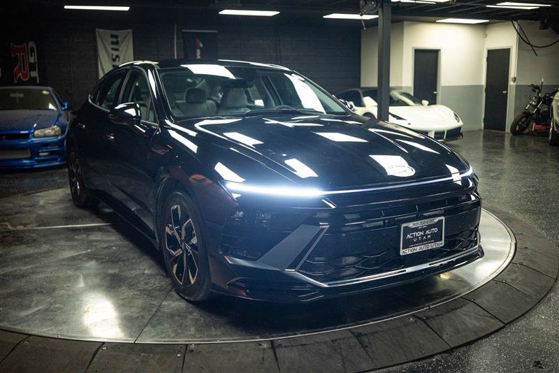 Used 2025 Hyundai Sonata SEL FWD image 5