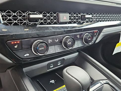 Used 2025 Honda Accord EX-L image 14