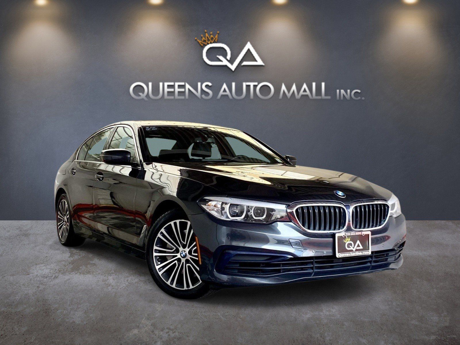 Used 2020 BMW 530i xDrive w/ Convenience Package AWD/4WD image 1
