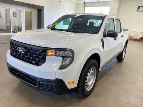 New 2025 Ford Maverick XL w/ Equipment Group 101A image 4