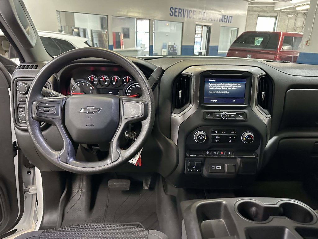Used 2021 Chevrolet Silverado 1500 Custom Trail Boss w/ LPO, Dark Essentials Package AWD/4WD image 18