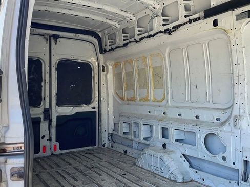 Used 2019 Ford Transit 250 148 High Roof Extended RWD image 39