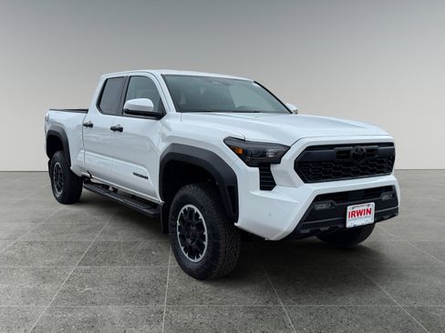 New 2026 Toyota Tacoma TRD Off-Road image 7
