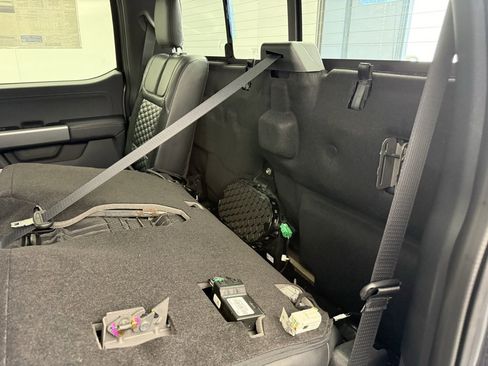 New 2026 Ford F250 Lariat w/ Black Appearance Package image 49