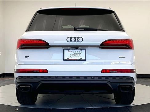 New 2026 Audi Q7 3.0T Premium Plus AWD/4WD image 14