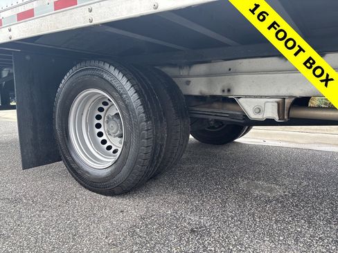 Used 2021 Freightliner Sprinter 3500 image 11