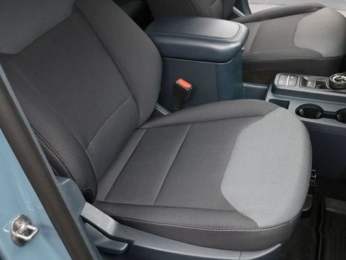 Used 2023 Ford Maverick XL FWD image 27