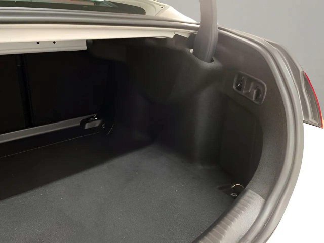 Used 2025 Mercedes-Benz C 300 Sedan image 79