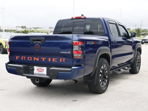 Used 2022 Nissan Frontier Pro-X RWD image 5