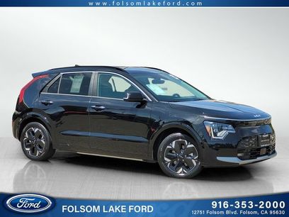 Used 2024 Kia Niro Wave w/ Wave Preserve Package