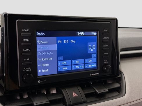 Used 2022 Toyota RAV4 XLE image 21