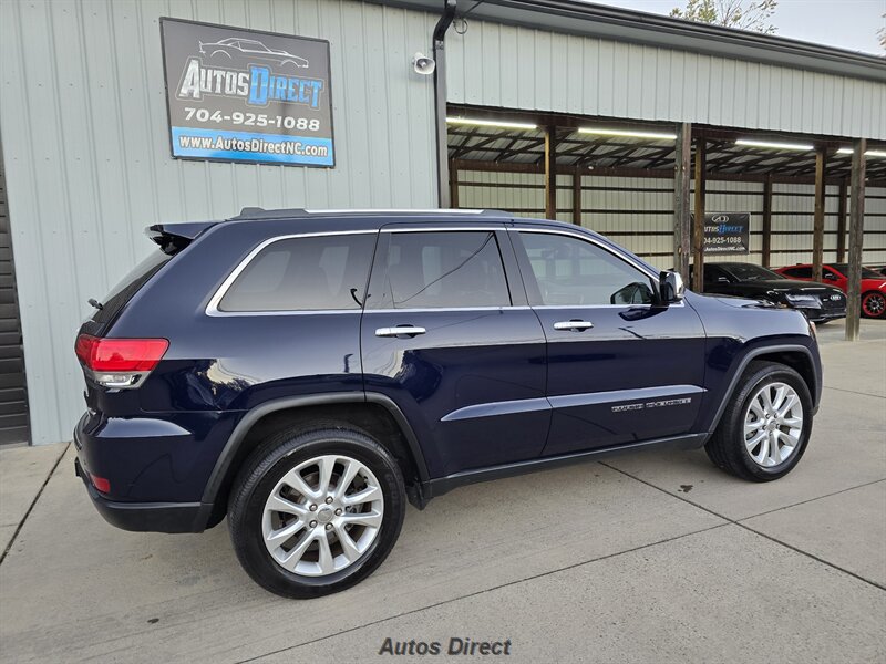 Used 2017 Jeep Grand Cherokee Limited w/ Trailer Tow Group IV RWD image 12