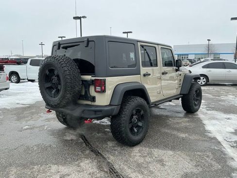 Used 2017 Jeep Wrangler Unlimited Rubicon image 6