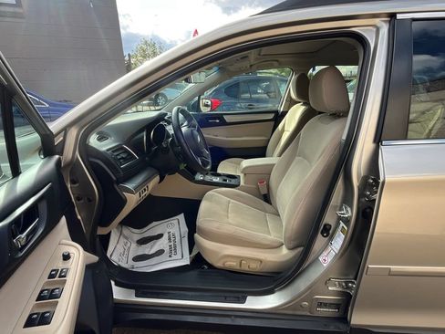 Used 2018 Subaru Outback 2.5i Premium AWD/4WD image 19