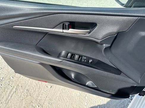 Used 2025 Toyota Camry LE FWD image 16