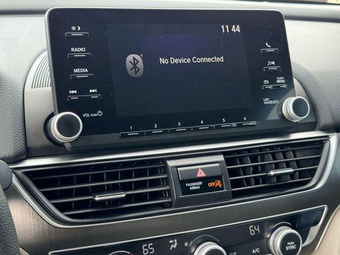 Used 2019 Honda Accord LX image 28