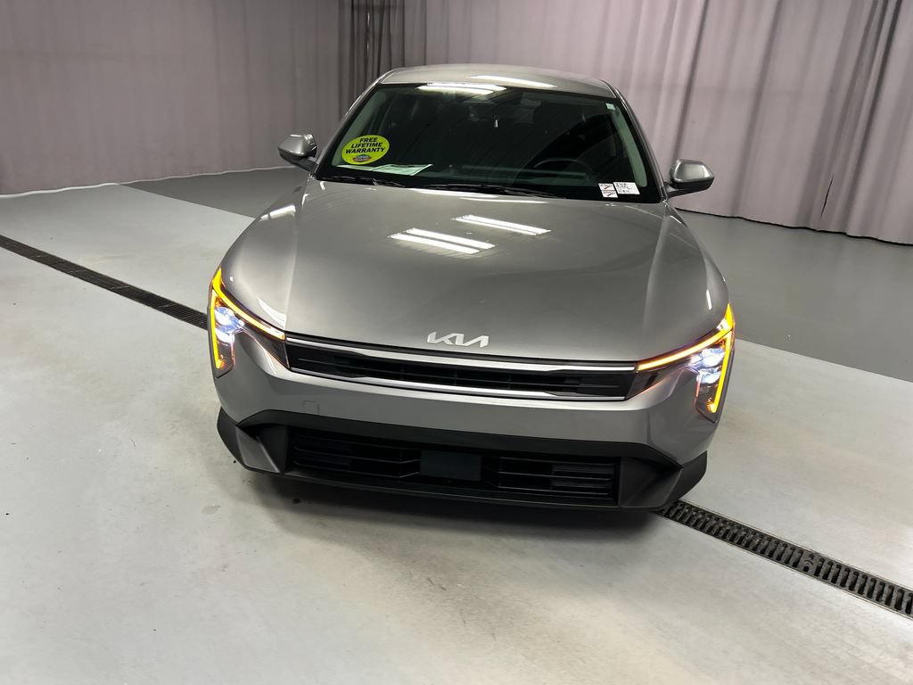 Used 2026 Kia K4 FWD image 2