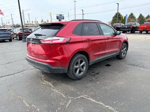 Used 2023 Ford Edge SEL w/ Sport Appearance Package image 10