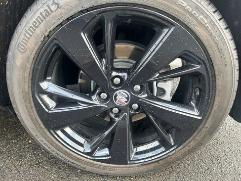 Used 2023 Buick Envision Essence w/ Sport Touring Package image 13