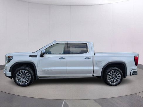 Used 2023 GMC Sierra 1500 Denali Ultimate AWD/4WD image 2