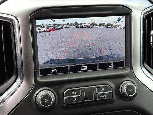 Used 2022 Chevrolet Silverado 2500 LTZ AWD/4WD image 23