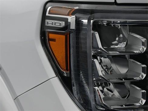 Used 2023 GMC Sierra 3500 Denali w/ Denali Ultimate Package image 27