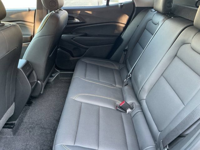 Used 2024 Chevrolet Trax ACTIV w/ Sunroof Package FWD image 17