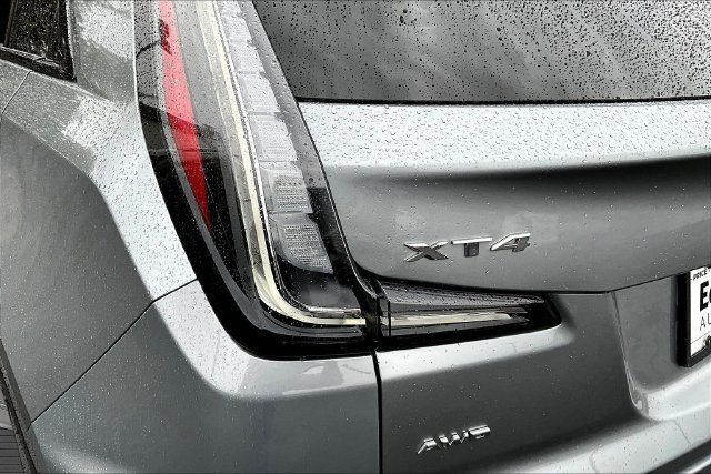 Certified 2025 Cadillac XT4 Sport w/ Cold Weather Package AWD/4WD image 22