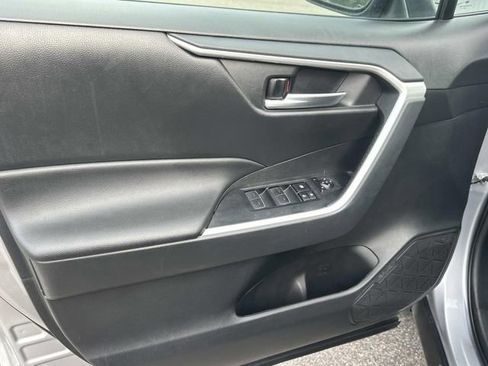 Used 2024 Toyota RAV4 XLE image 16