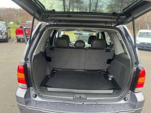 Used 2007 Ford Escape 4WD Hybrid image 25
