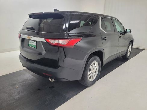 Used 2020 Chevrolet Traverse LS FWD image 9