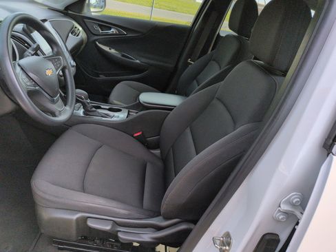 Used 2024 Chevrolet Malibu LS FWD image 15
