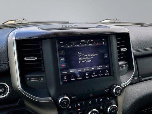 Certified 2020 RAM 1500 Laramie AWD/4WD image 10