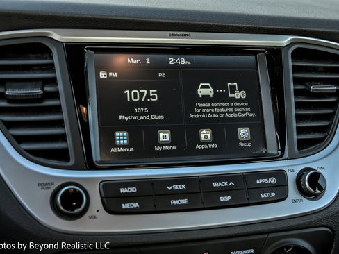 Used 2022 Hyundai Accent SEL image 35