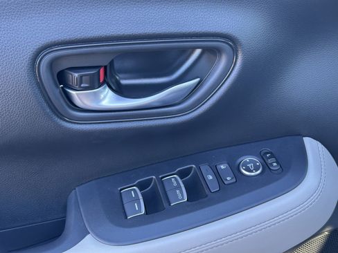 New 2026 Honda HR-V EX-L image 10