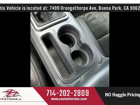 Used 2010 Dodge Challenger SRT8 w/ SRT Option Group II image 37