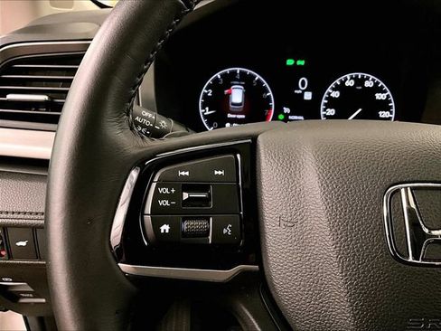 Used 2025 Honda Odyssey EX-L image 17