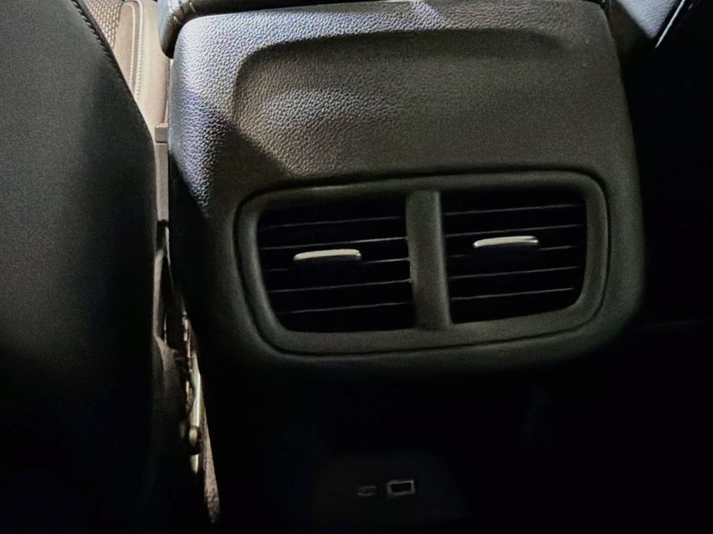 Used 2023 Buick Envision Preferred FWD image 22