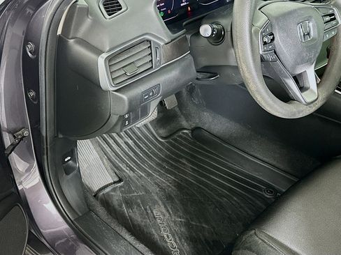 Used 2019 Honda Accord LX image 16