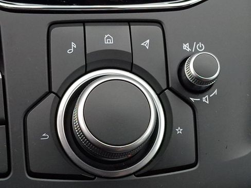 Certified 2025 MAZDA CX-5 AWD 2.5 S w/ Preferred Package image 23