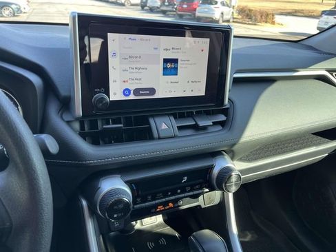 Used 2024 Toyota RAV4 Woodland Edition image 23
