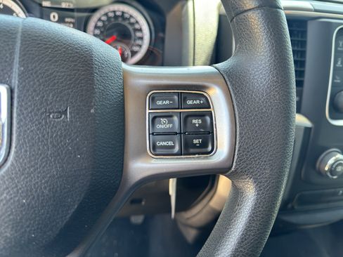 Used 2024 RAM 1500 Classic SLT AWD/4WD image 9