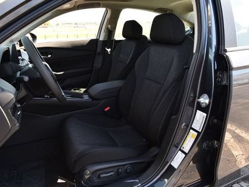 New 2026 Honda Accord SE image 19