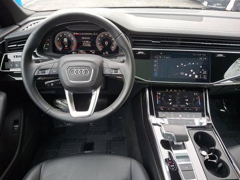 Used 2025 Audi Q7 2.0T Premium w/ Convenience Package image 9