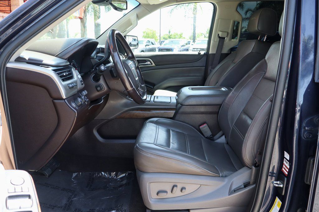 Used 2018 GMC Yukon Denali w/ Denali Ultimate Package AWD/4WD image 19